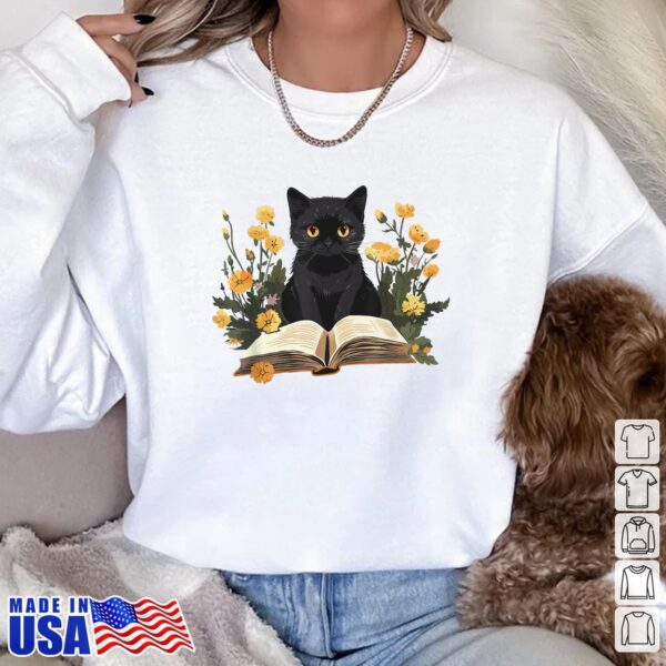 Cat Shirts For Women Book Lover Shirt Cute Cat And Book T-Shirt 2