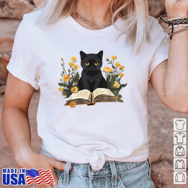 Cat Shirts For Women Book Lover Shirt Cute Cat And Book T-Shirt